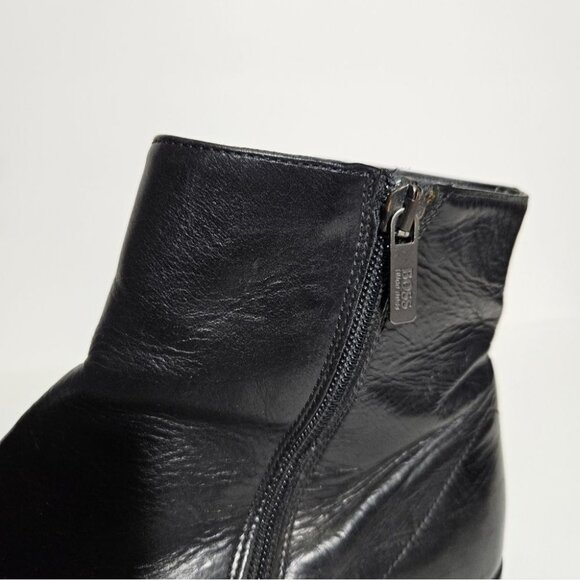 Hugo Boss Black Leather Side Zip Ankle Boots main image 7